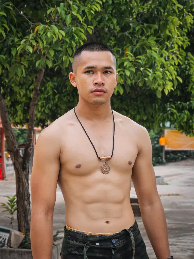 อวยคมดมไข่