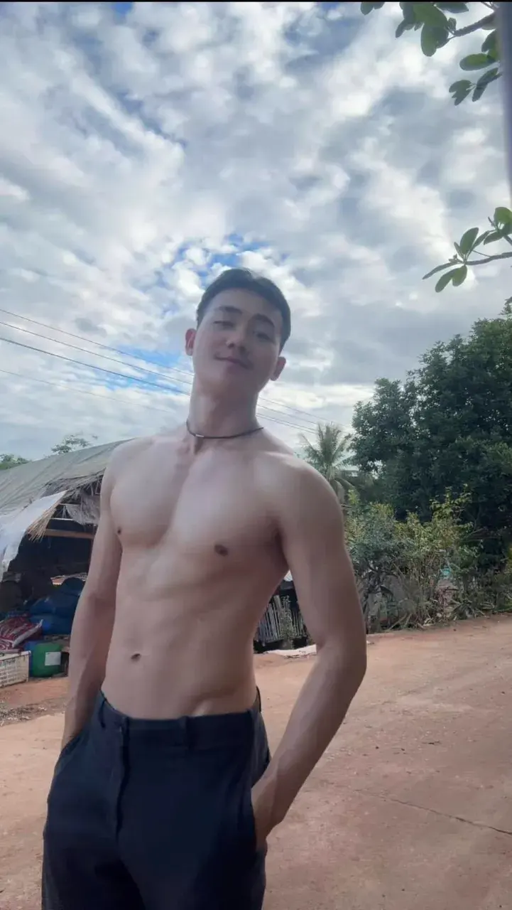 อมกล้วยแล้วอวยคม