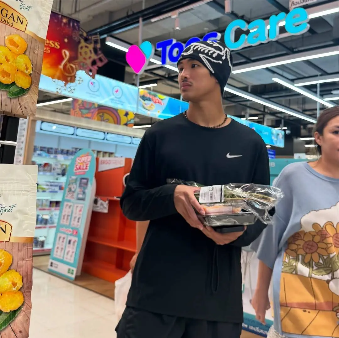 อยากโดนลิ้นเด็ก