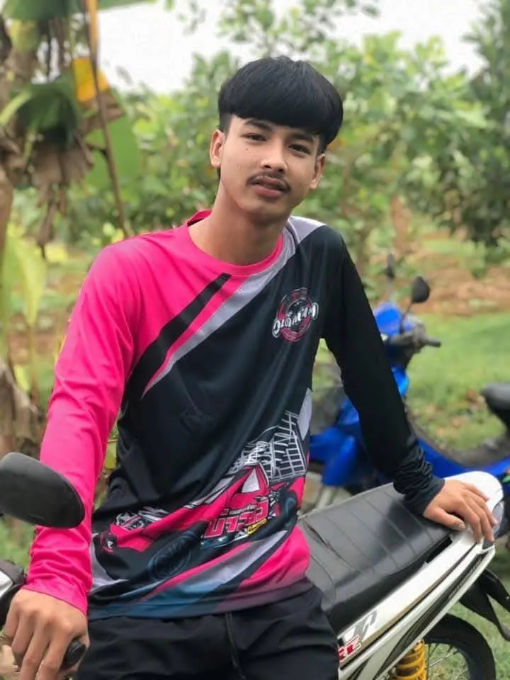 หญ้าอ่อนเอวร่อนดี