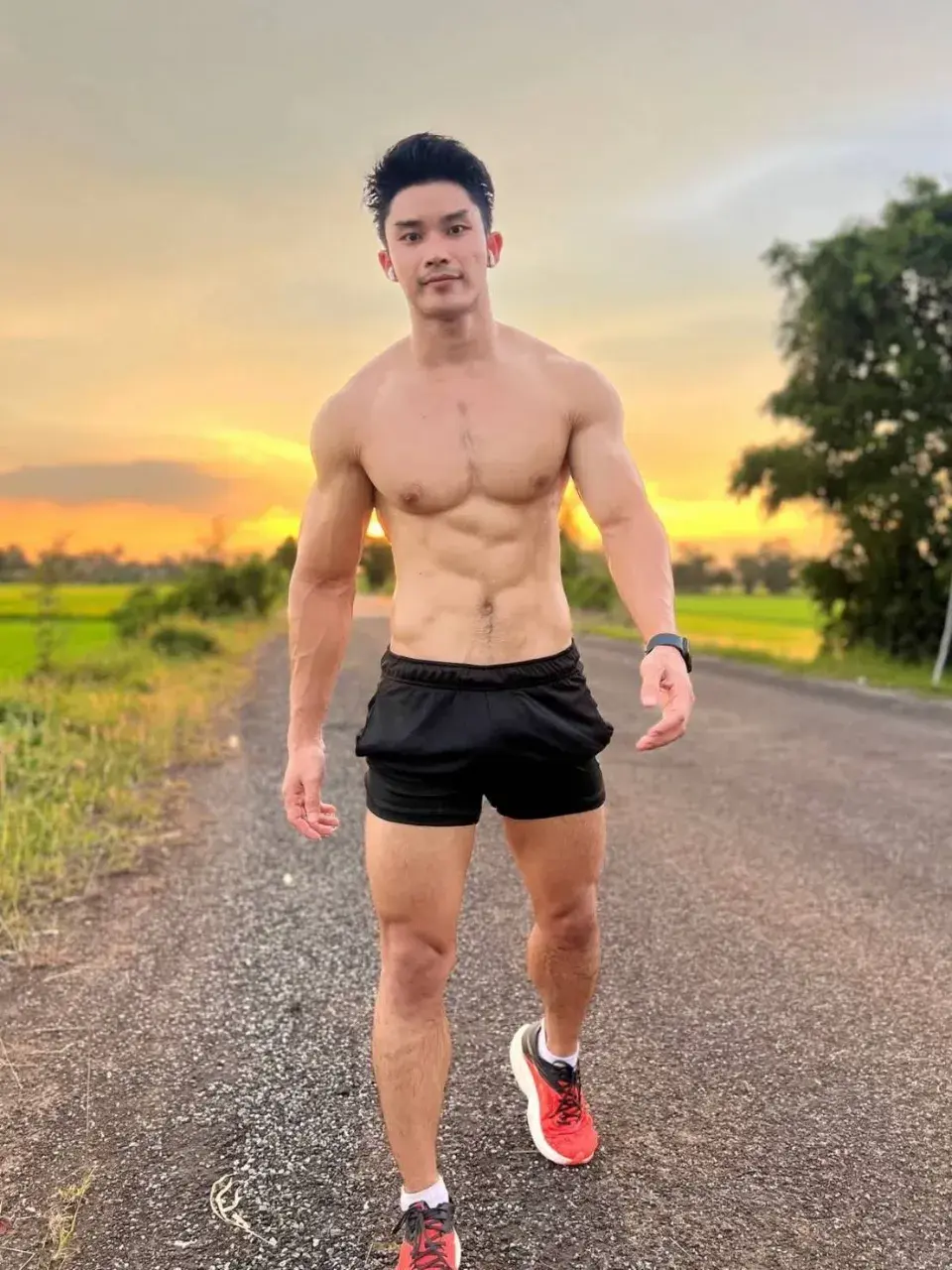 หญ้าอ่อนเอวร่อนดี
