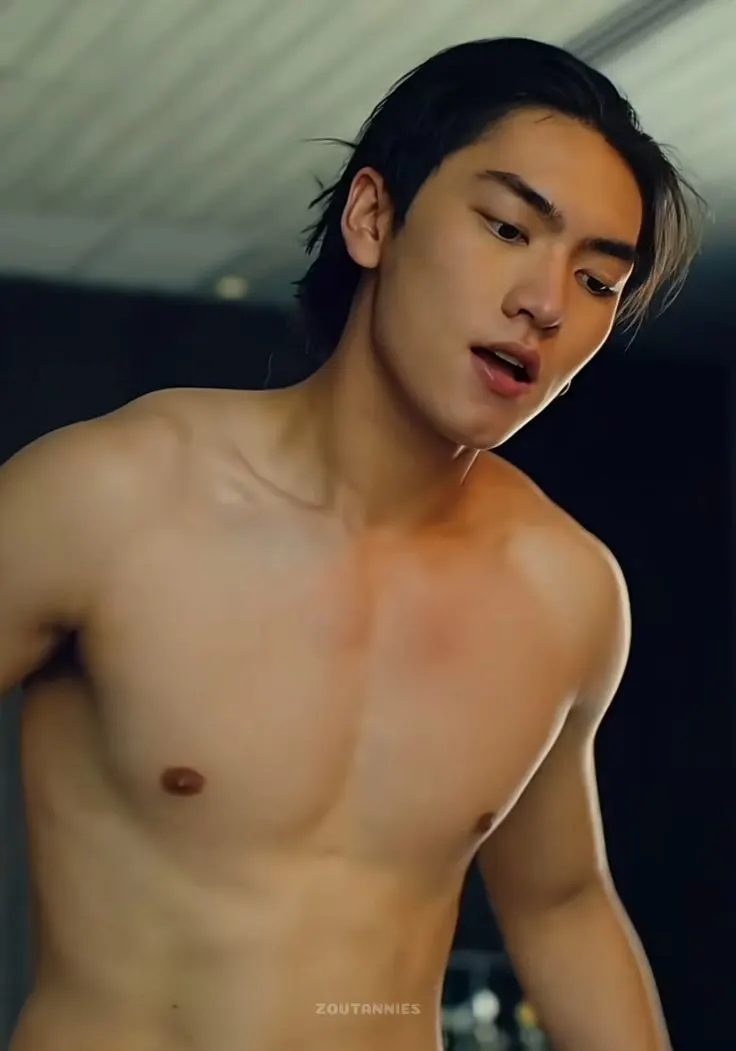 ถอดโชว์เรือนร่าง 2926