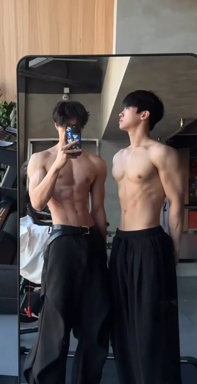 ถอดโชว์เรือนร่าง 2927