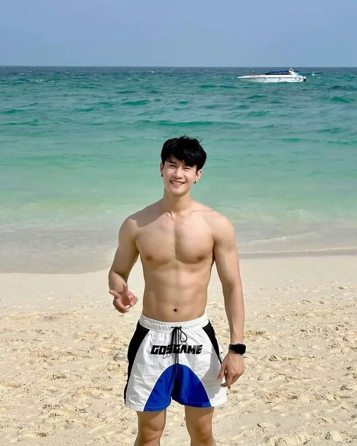 ถอดโชว์เรือนร่าง 2927