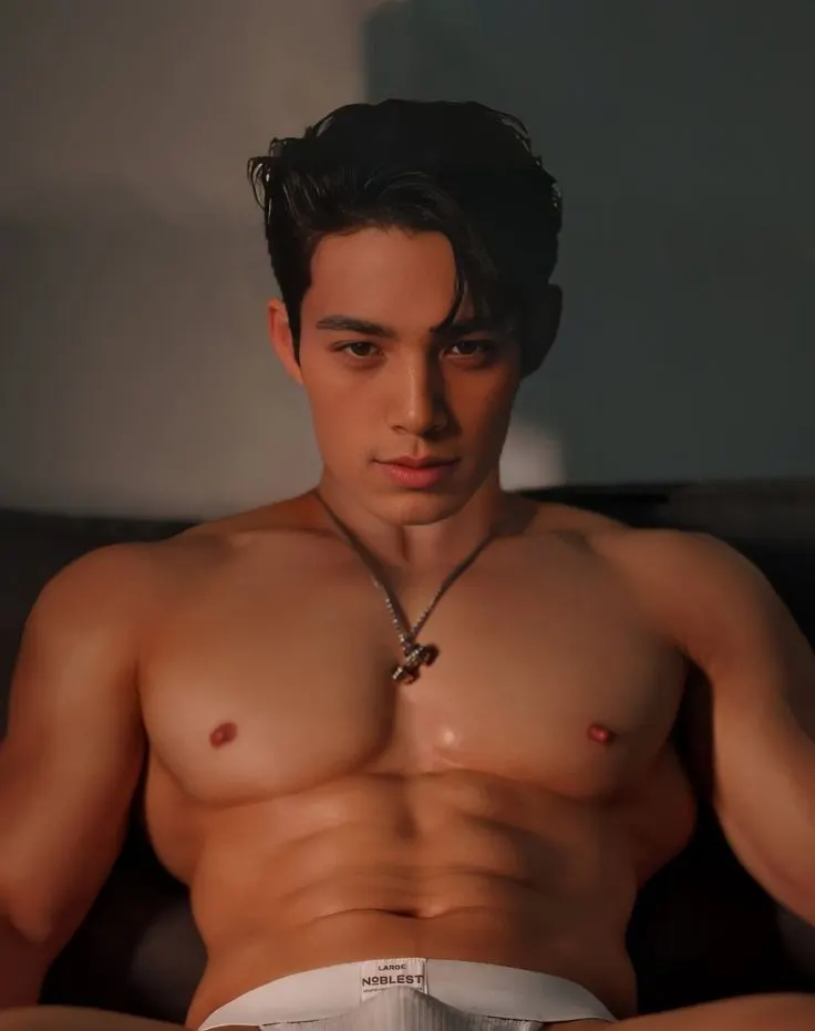 ถอดโชว์เรือนร่าง 2927