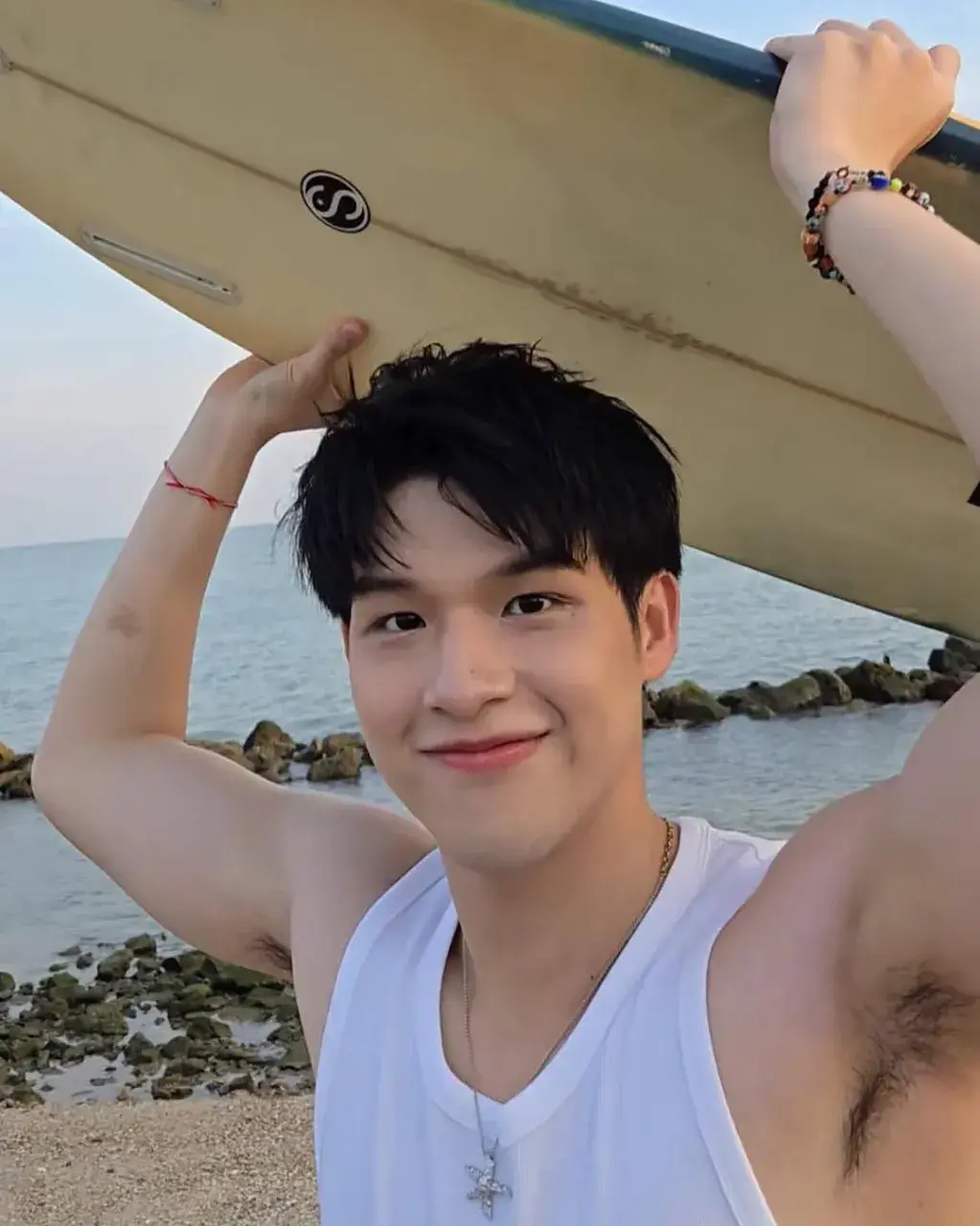 รวมรักแท้ (รักแร้คนดัง)