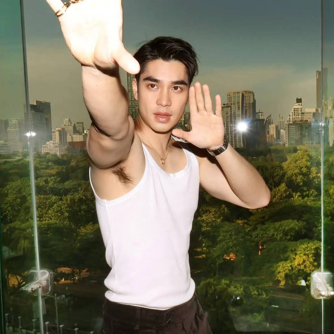 รวมรักแท้ (รักแร้คนดัง)