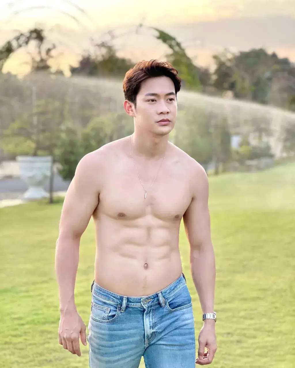 อ่าาาส์