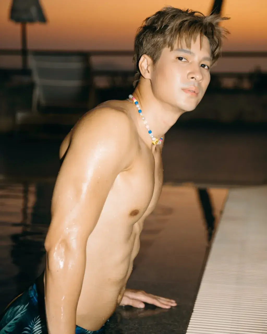 อ่าาาส์