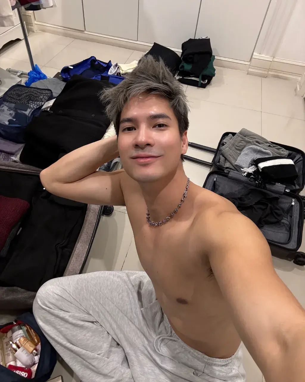 อ่าาาส์