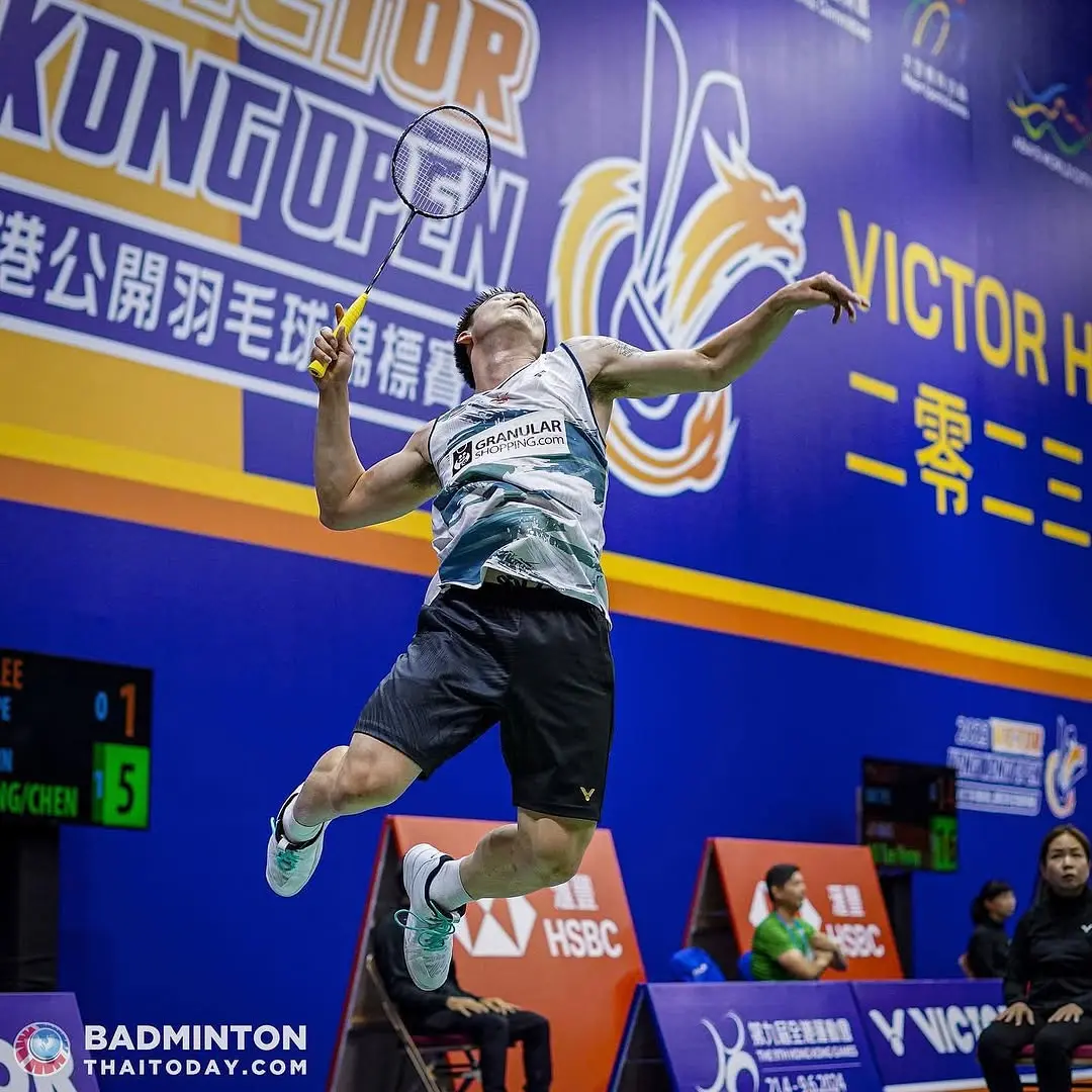 Thailand badminton player : Kantaphon Wangcharoen