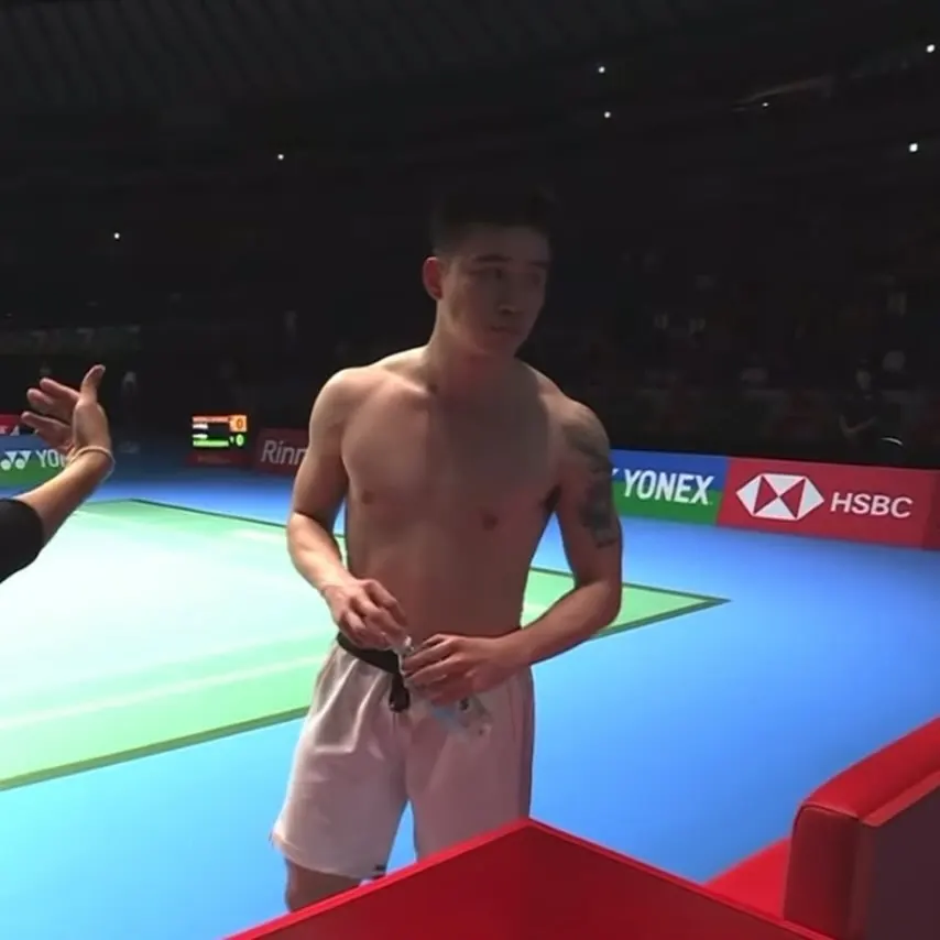 Thailand badminton player : Kantaphon Wangcharoen