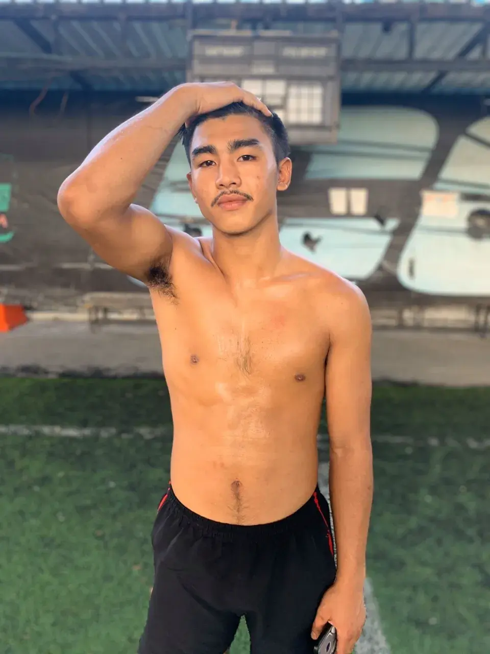หญ่าอ่อนเห็นแล้วคันคาย