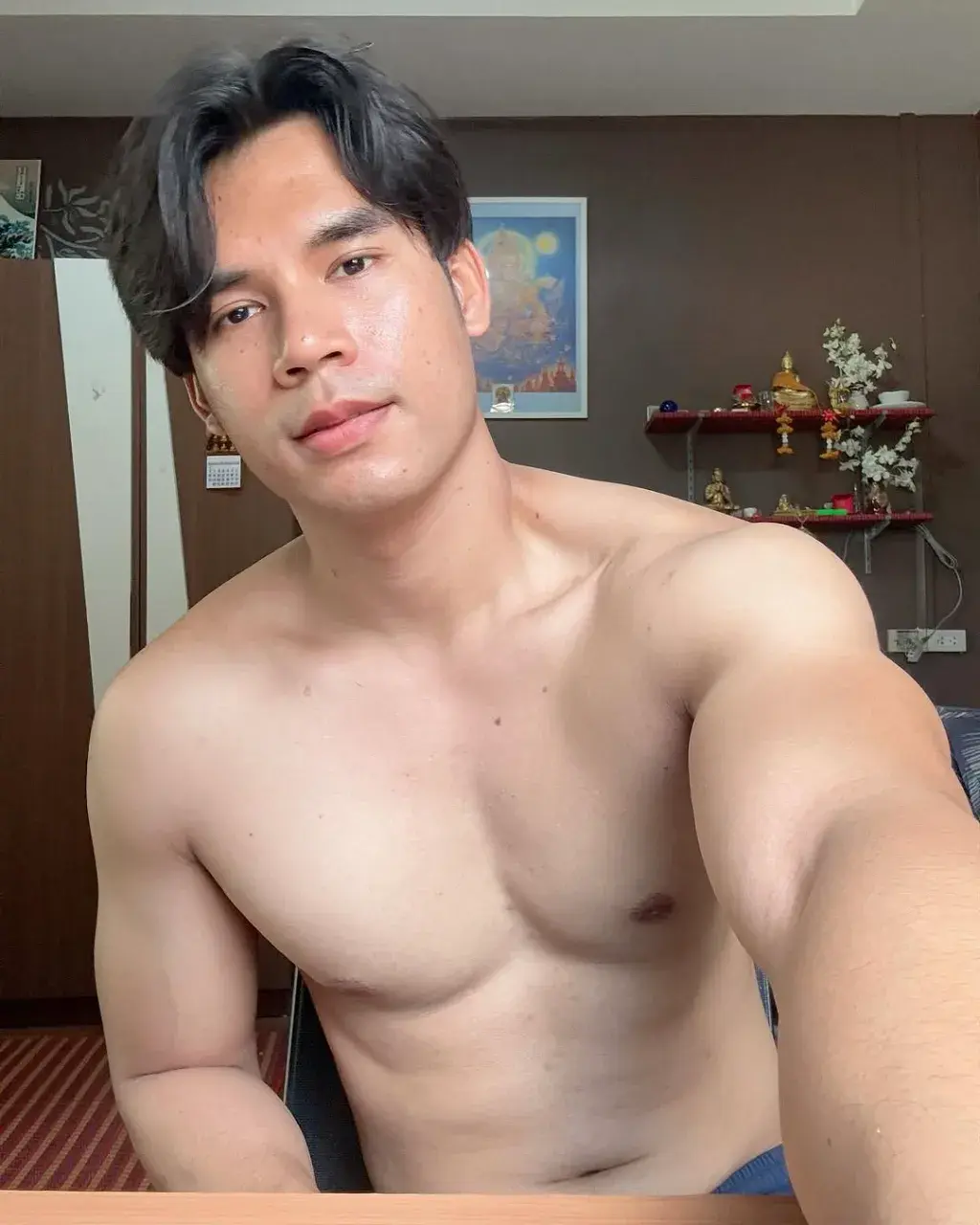 เอวหวานเสียงลั้นบ้าน