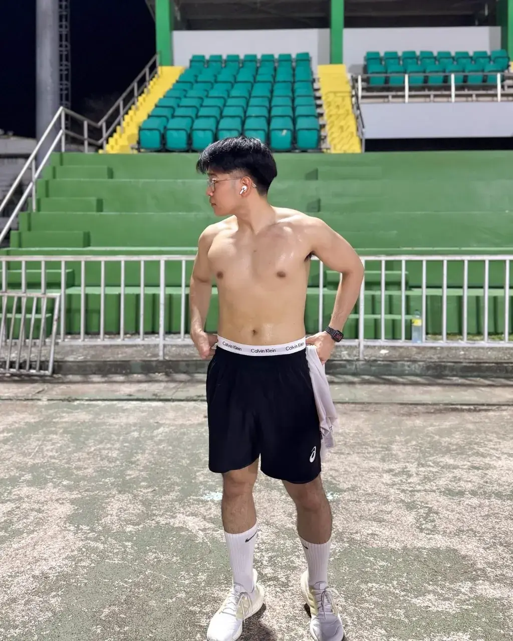 อวยคมดมไข่