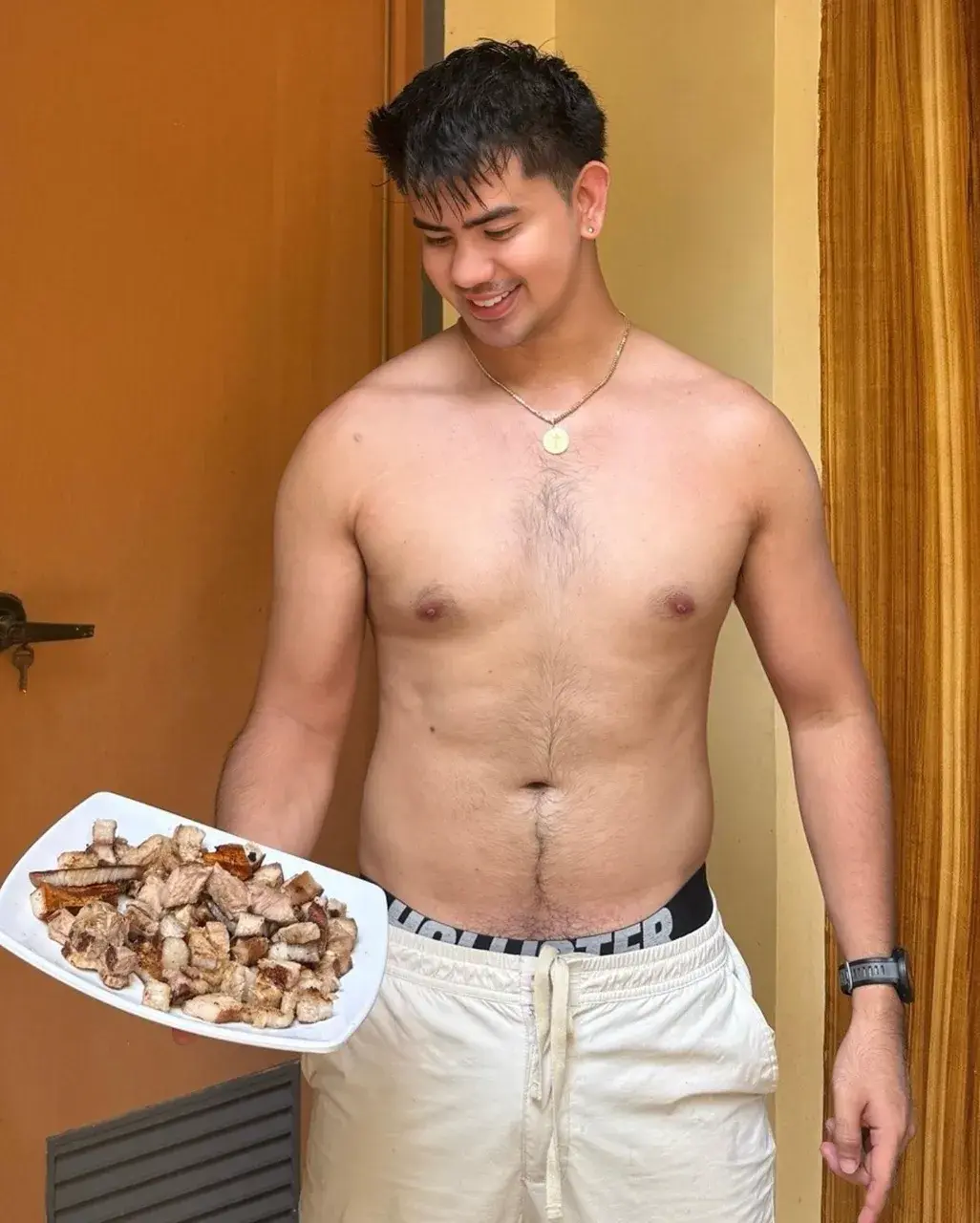 อวยคมดมไข่