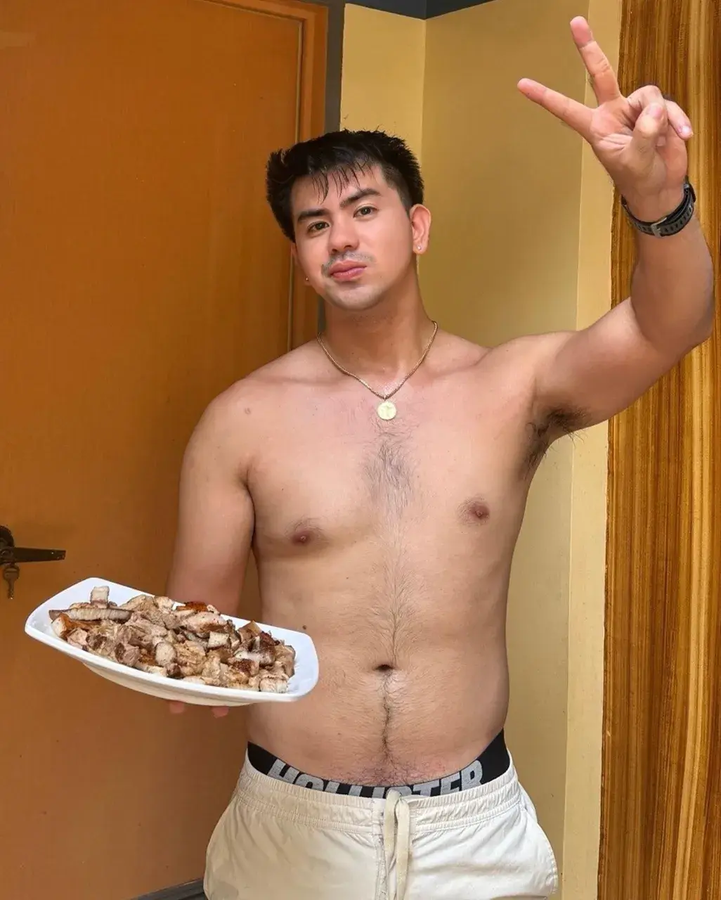 อวยคมดมไข่