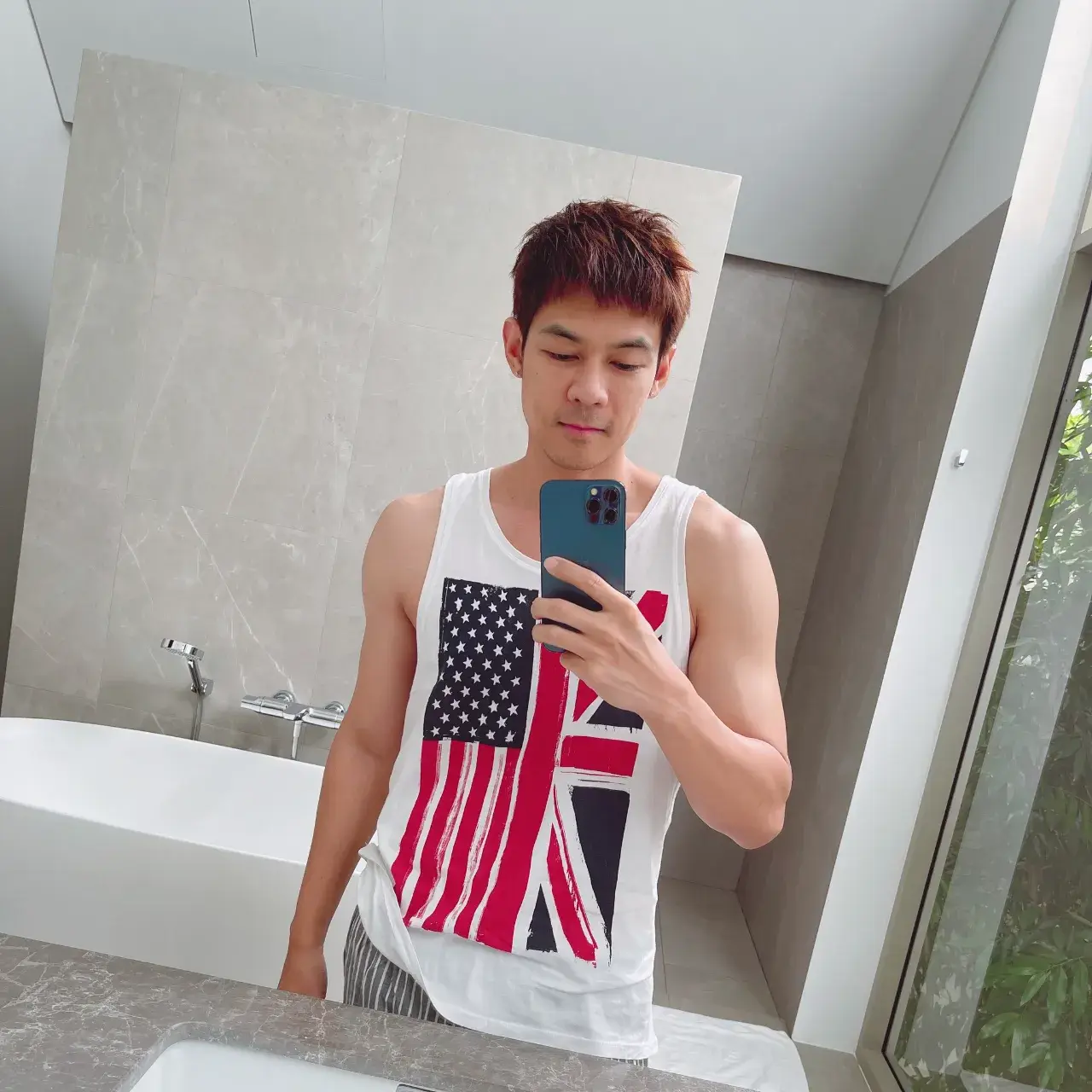 ไม่ถอดแต่โคตรเสว