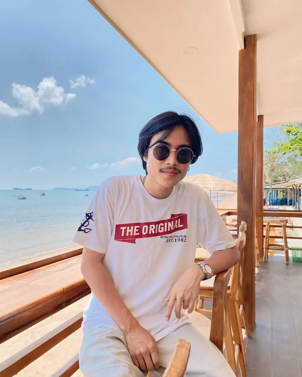ไม่ถอดแต่โคตรเสว