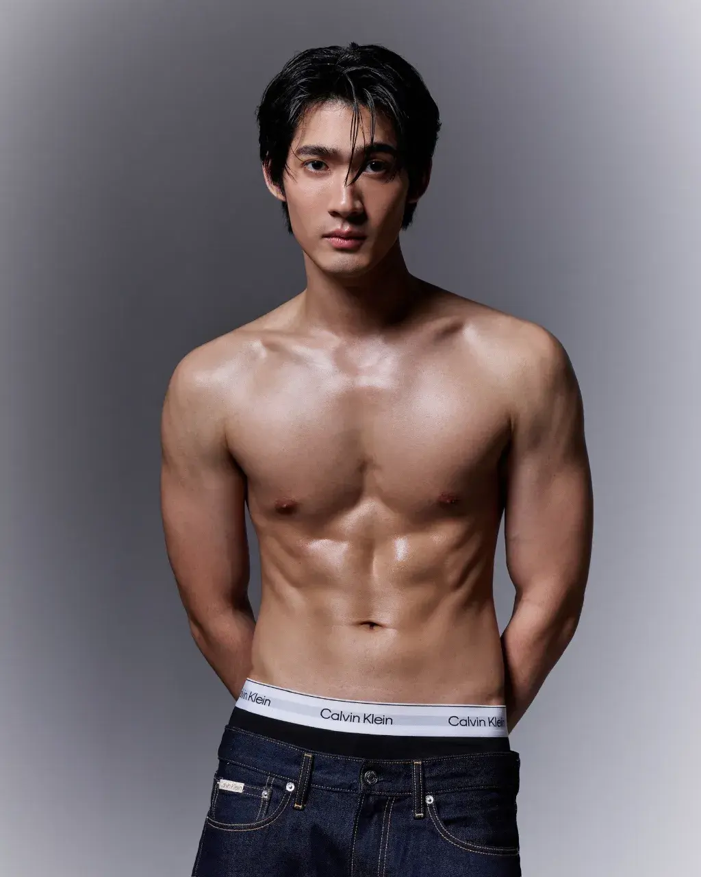 ท่อนบนชวนฝัน