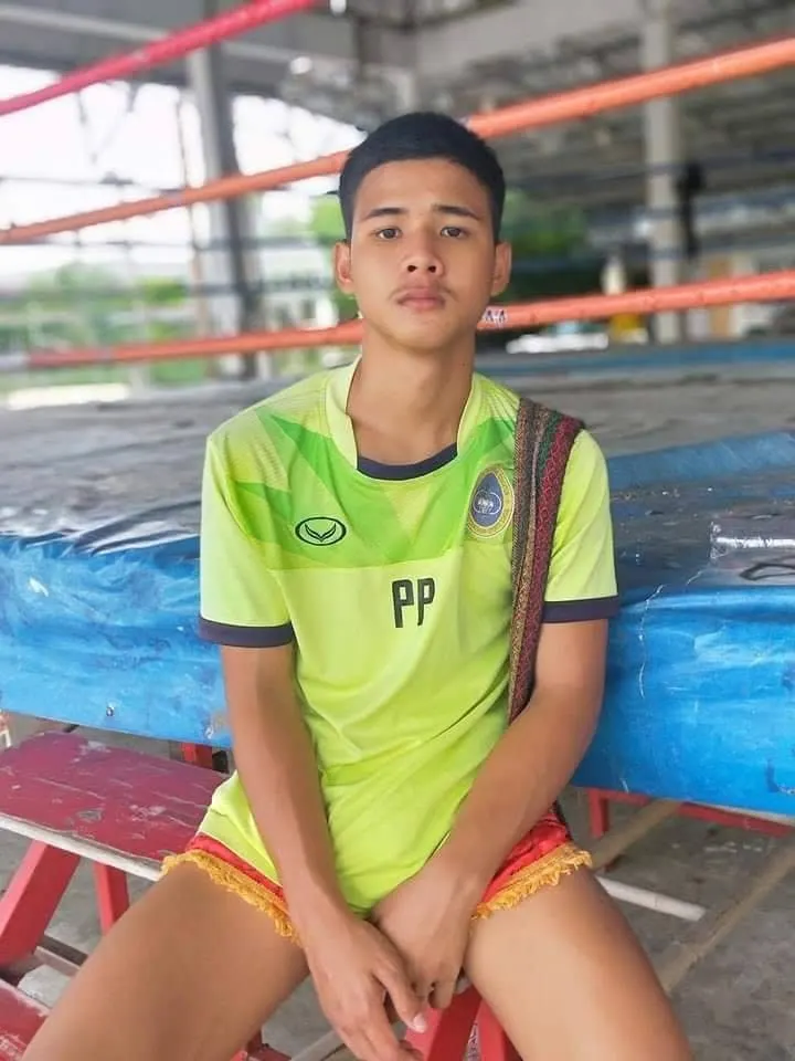 รักนักมวย