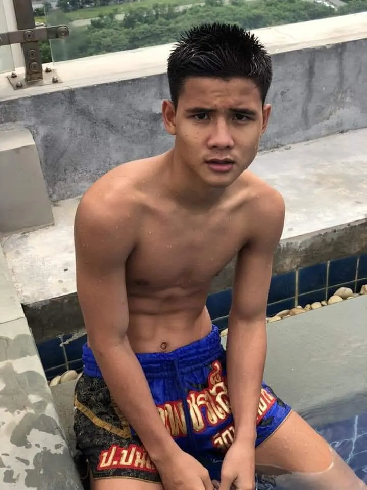 รักนักมวย