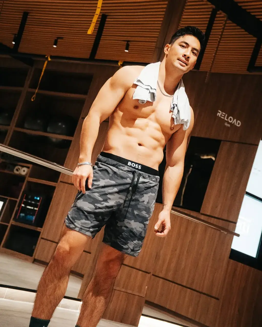 พ่อจ๋าทรงพลังมาก คันหูแฉะ