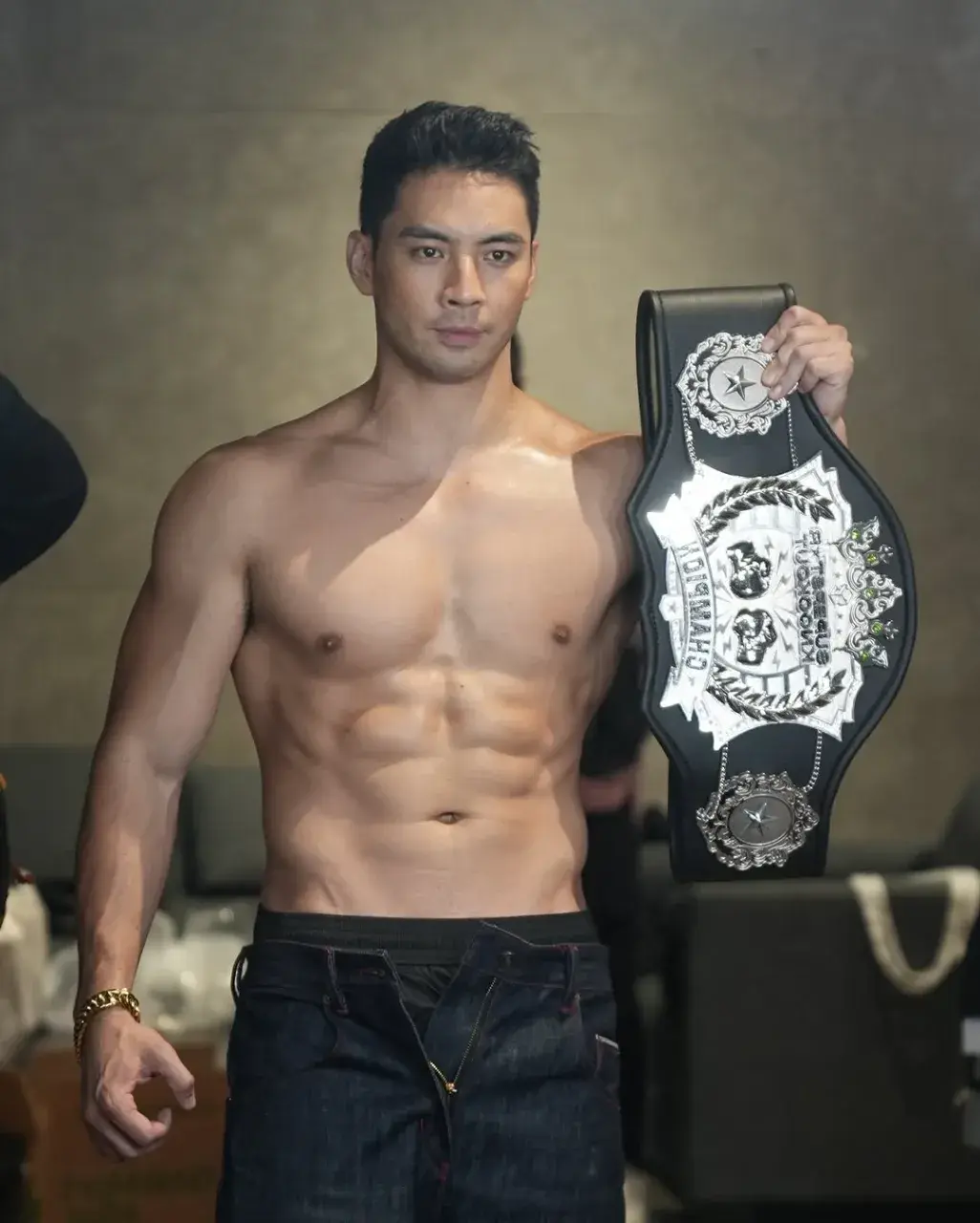 แด๊ดดี๊ที่อยากให้สี้