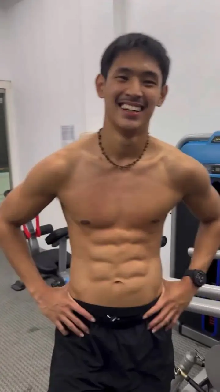 น้องออกกำลังกายพี่เสร็จเลย