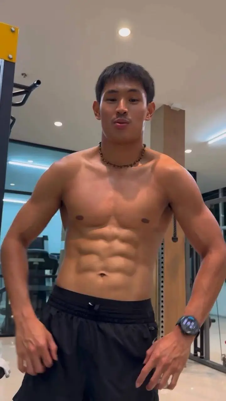 น้องออกกำลังกายพี่เสร็จเลย
