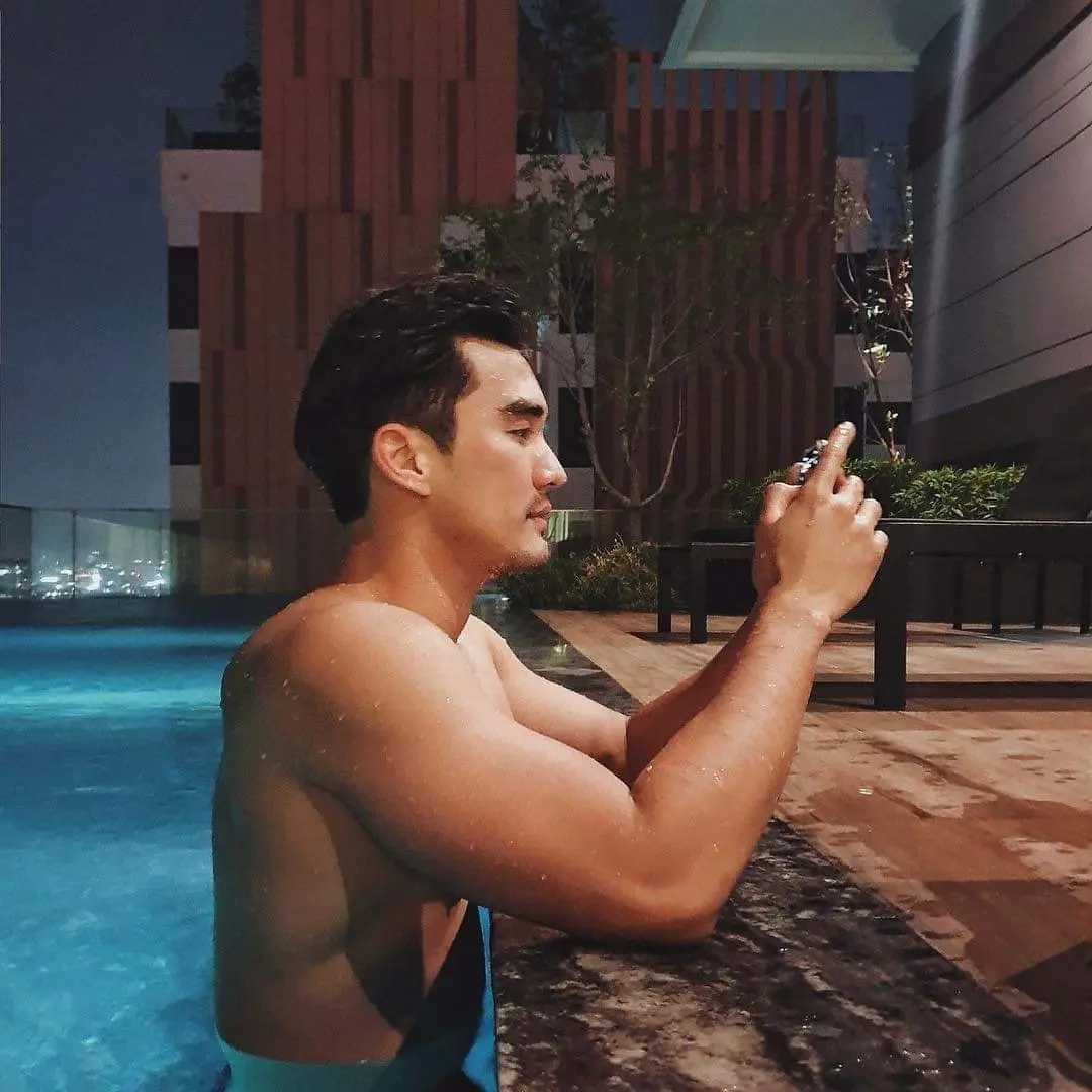 พี่ดิวผุ้ที่ทำให้หิวตลอดเว....