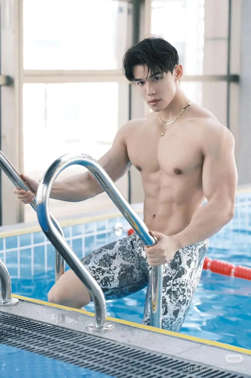 Cool GUY : 王泽国
