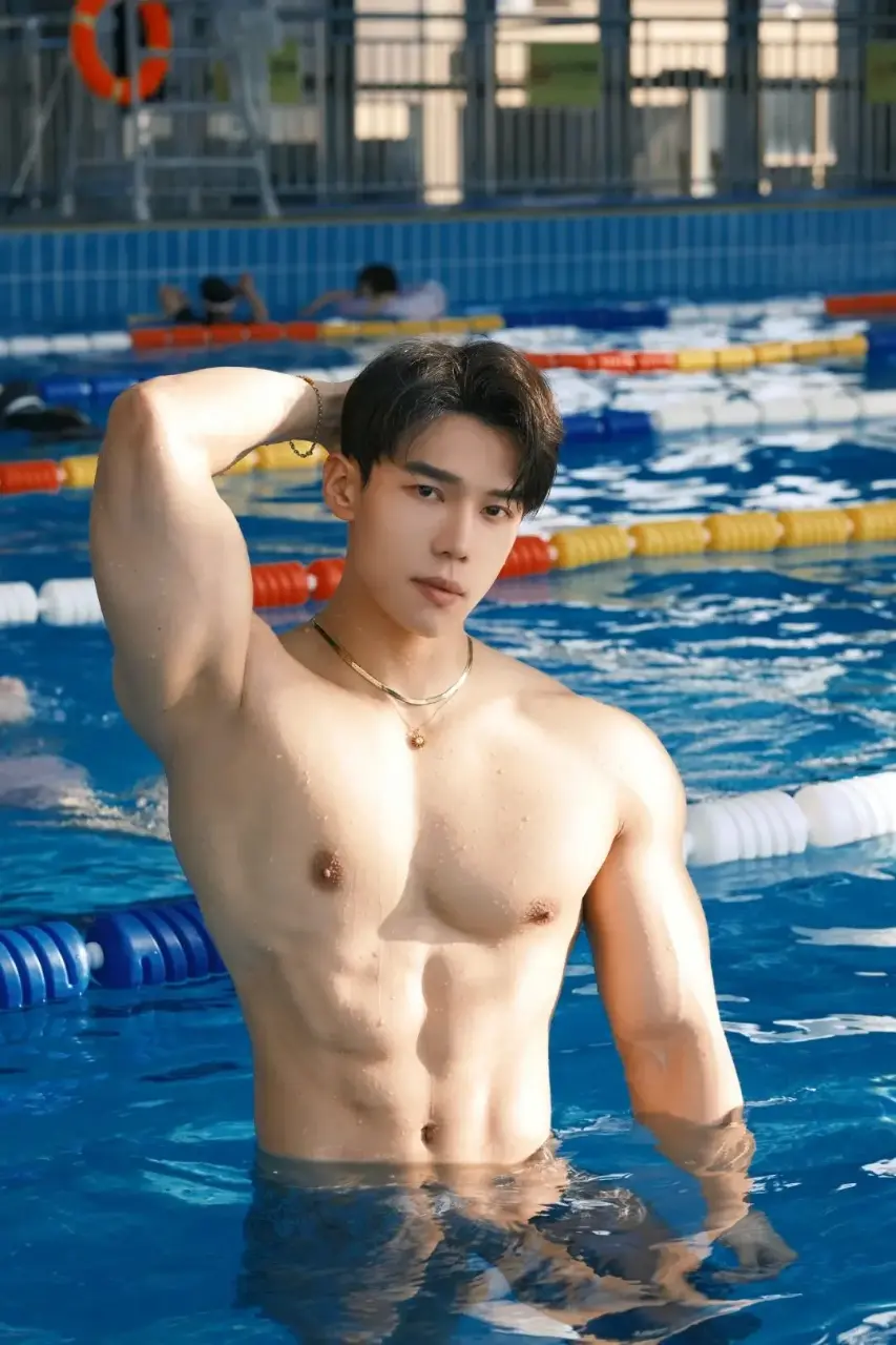 Cool GUY : 王泽国