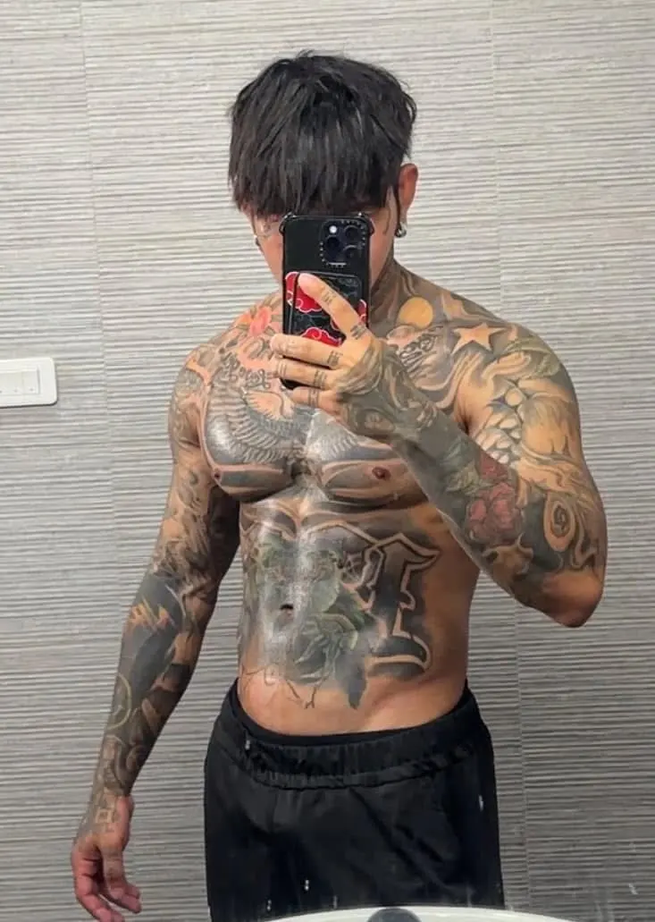 มอส ณัฐธกรณ์ โฉมงาม