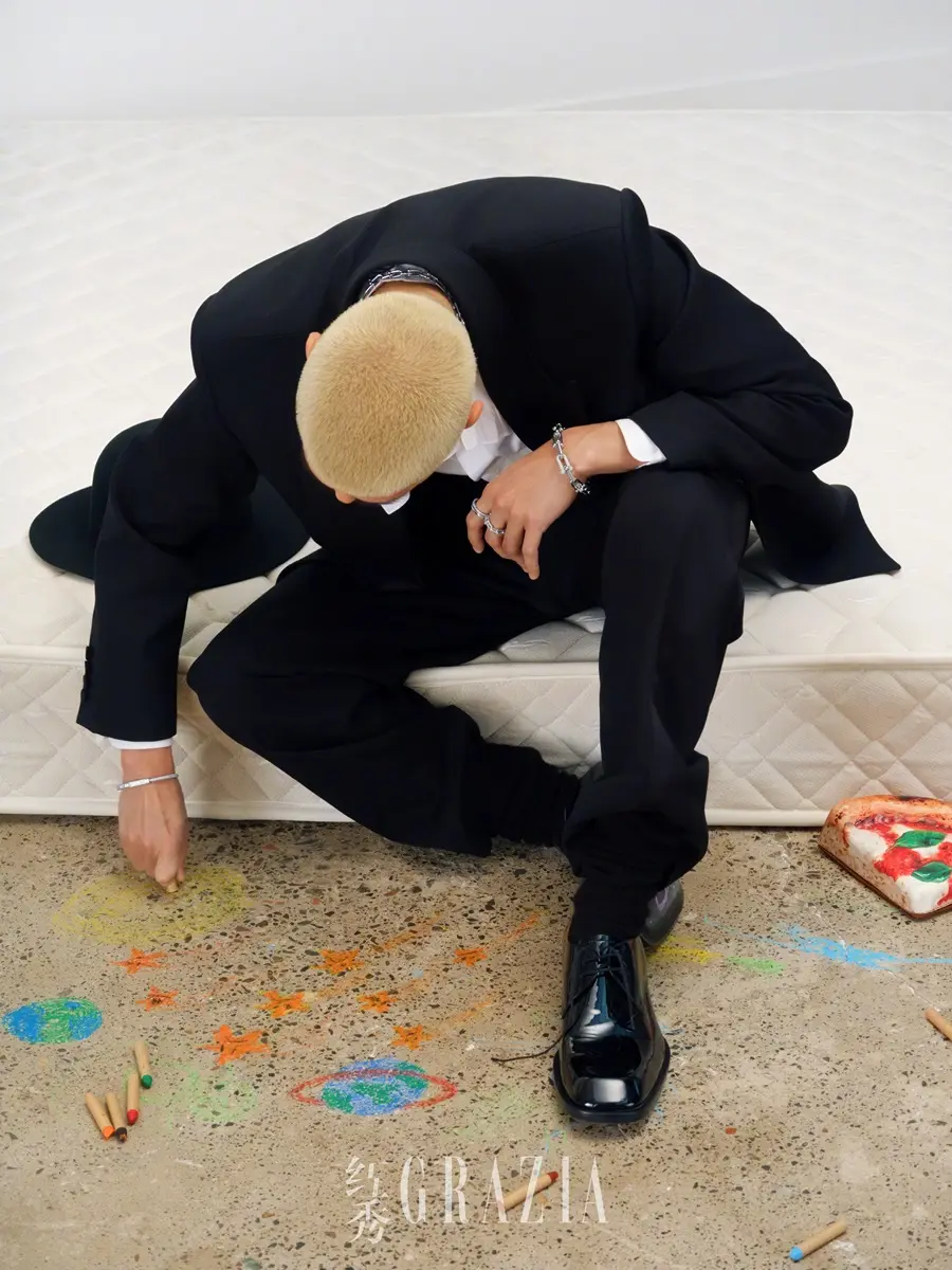 Mika @ GRAZIA China March 2025