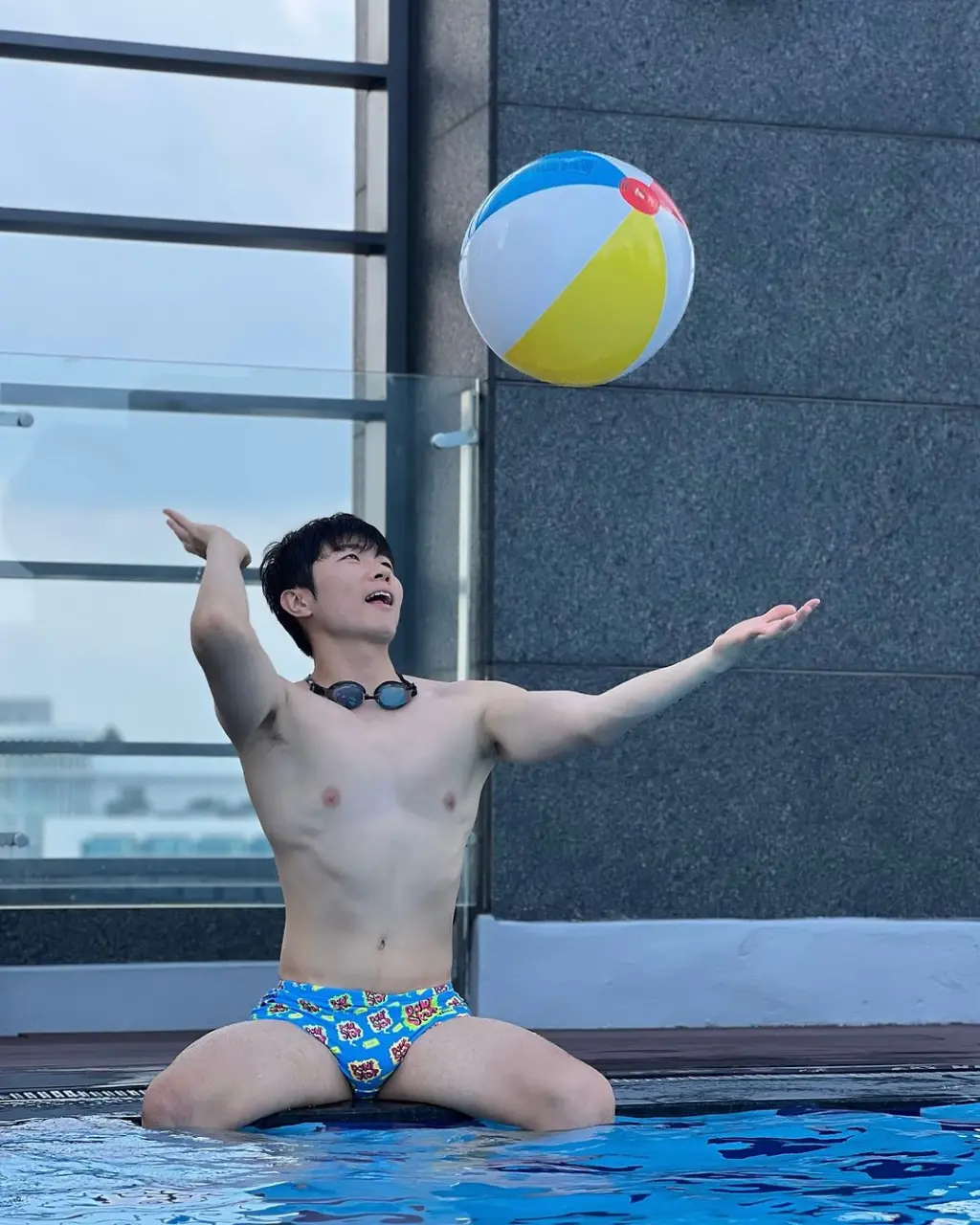 Cool GUY : Pinkmongkii