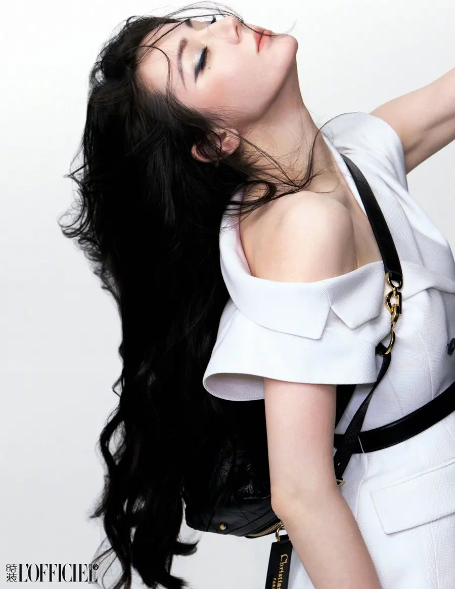 Dilireba @ L&rsquo;OFFICIEL China March 2025