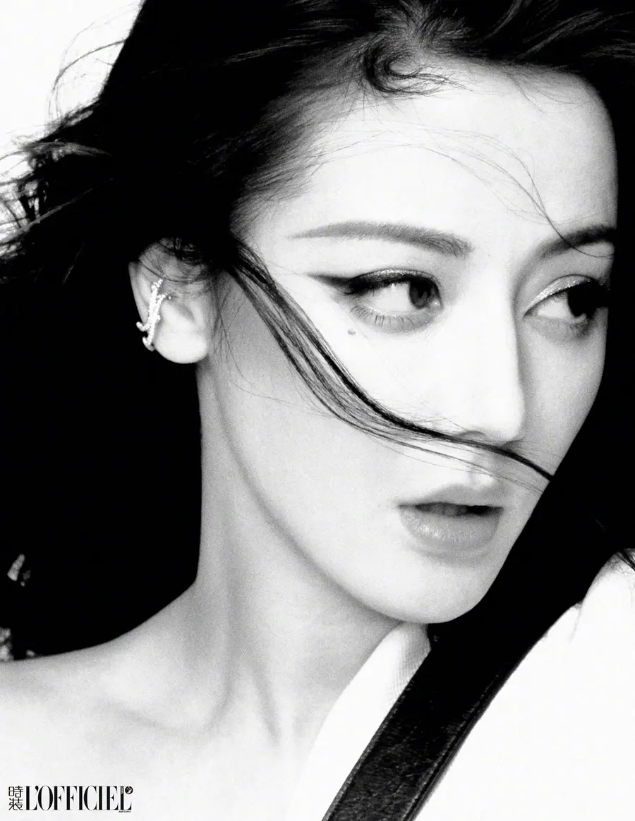 Dilireba @ L&rsquo;OFFICIEL China March 2025
