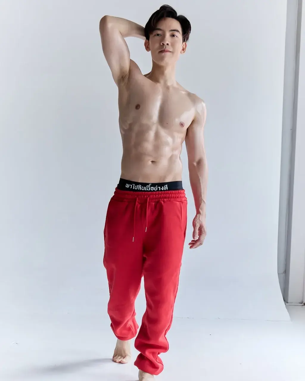 แบงค์ พบเอก พรพงเมตตา