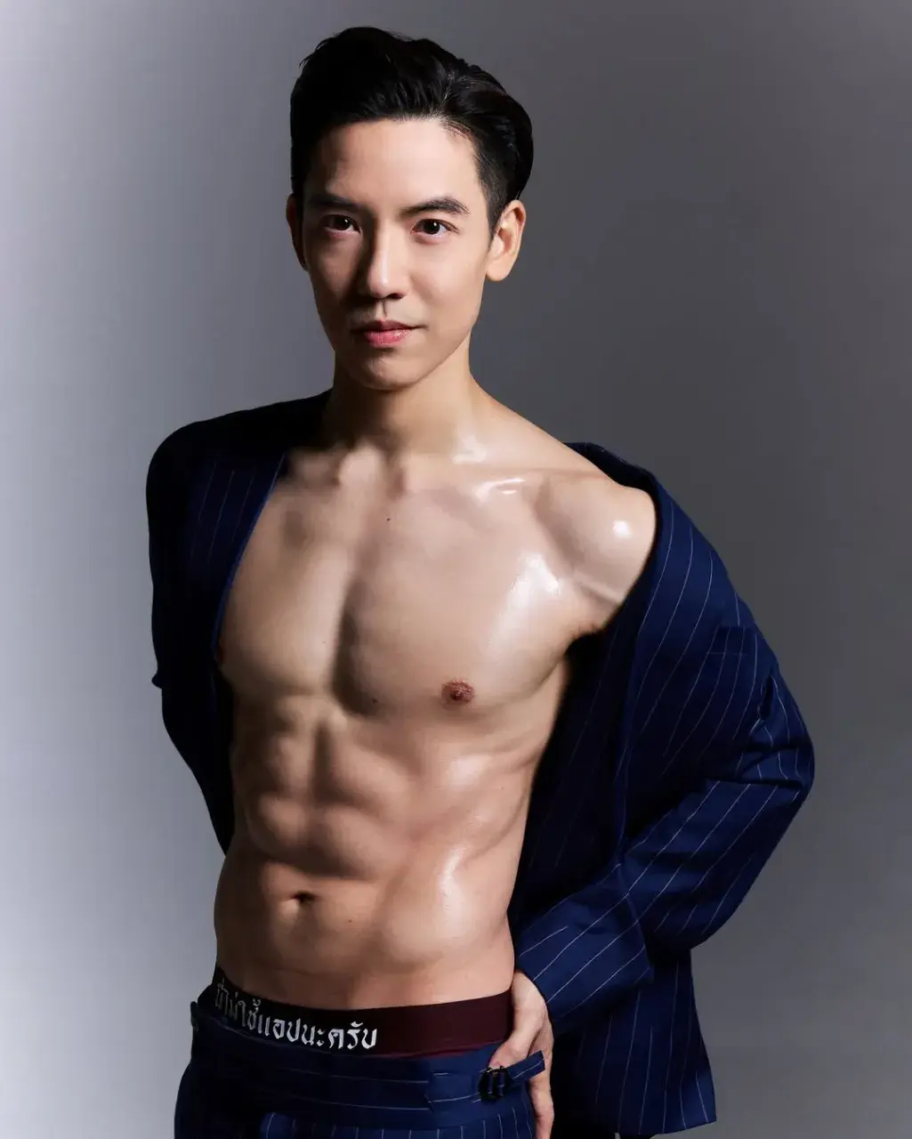 แบงค์ พบเอก พรพงเมตตา