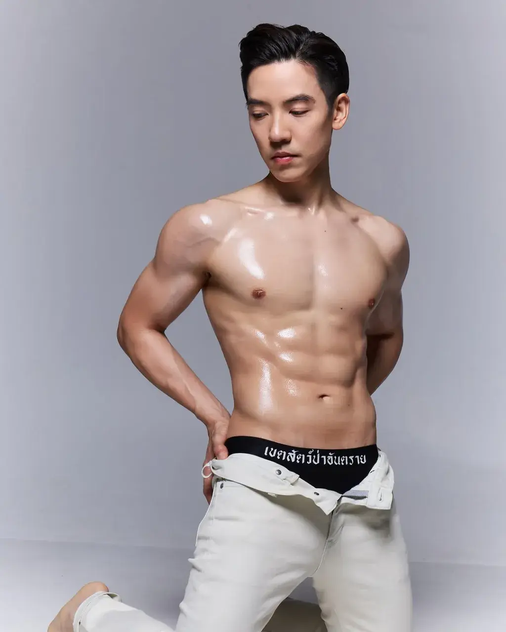 แบงค์ พบเอก พรพงเมตตา