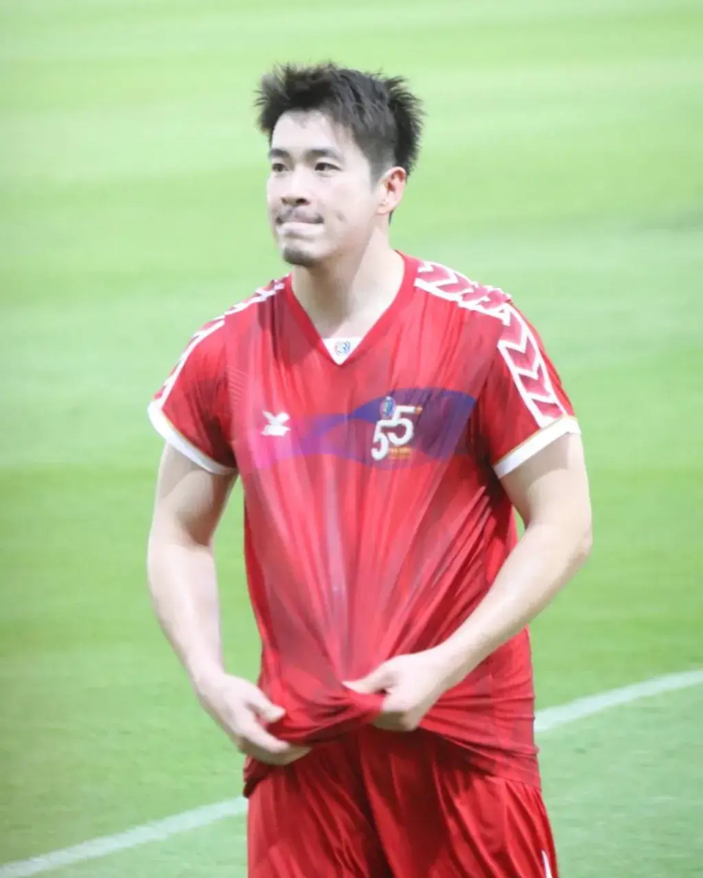 ซับเหงื่อแลกรักหนุ่มชุดแดง