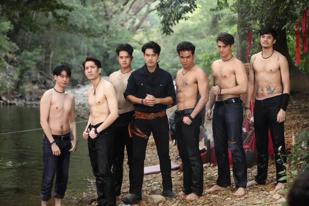 คลีนแต่แซ่บหลายเด้อ