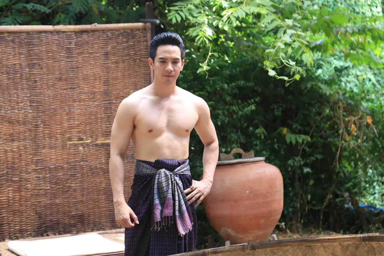 ขอรับใช้คุณหลวงเจ้าค่ะ