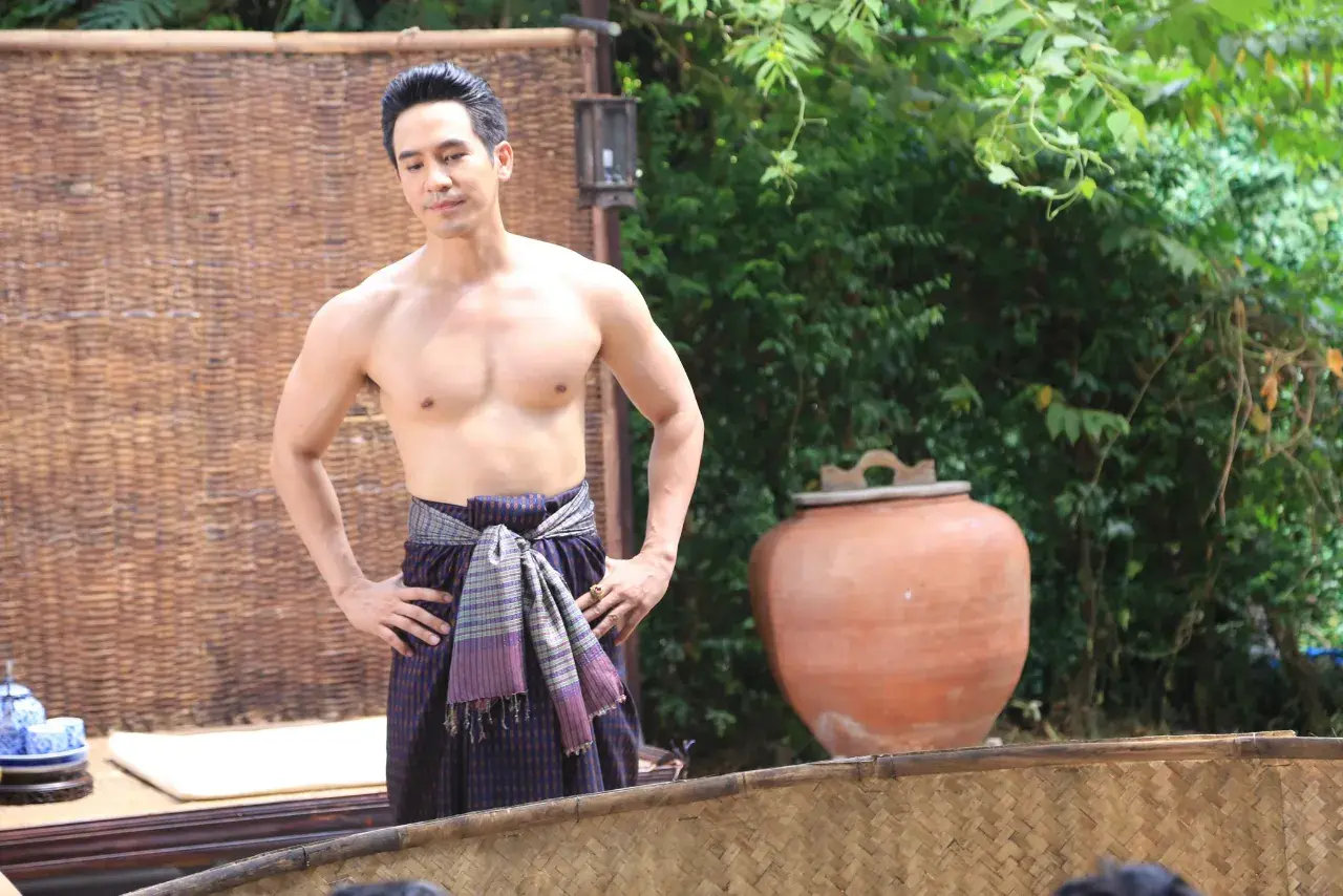 ขอรับใช้คุณหลวงเจ้าค่ะ