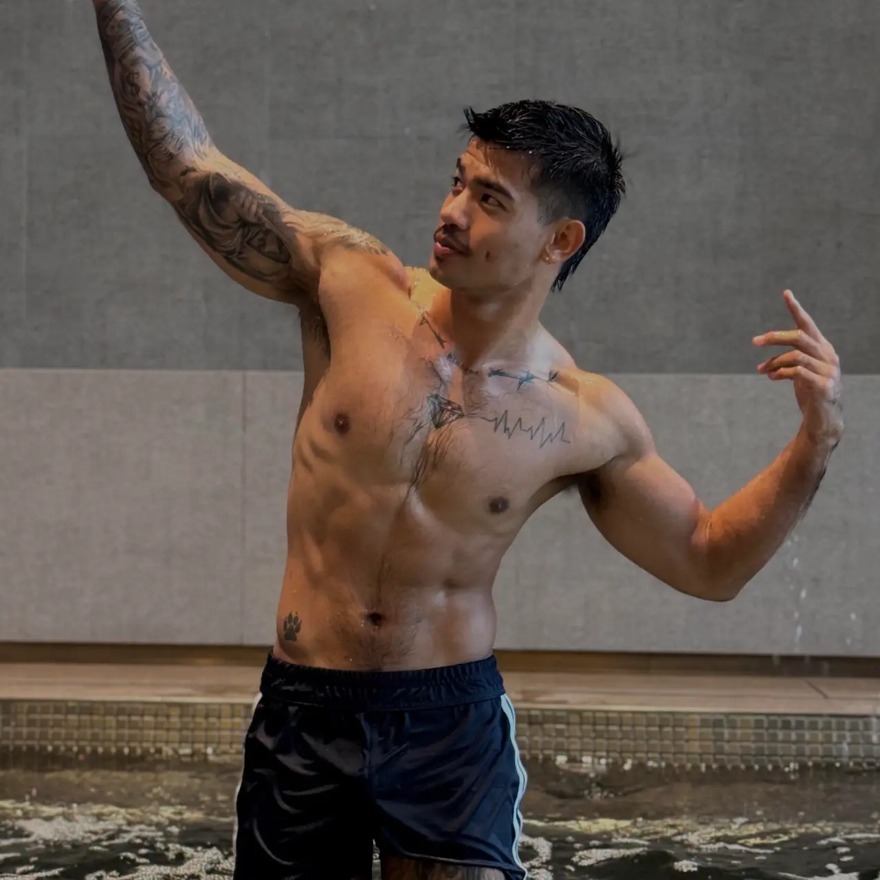 Swimsuit : Clark Marinay