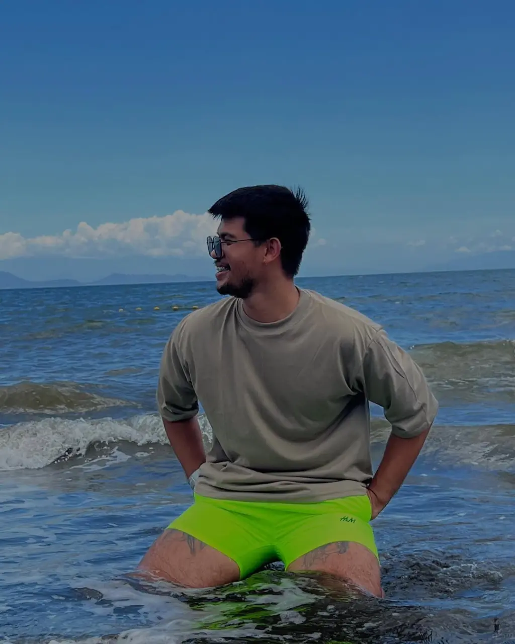 Swimsuit : Clark Marinay