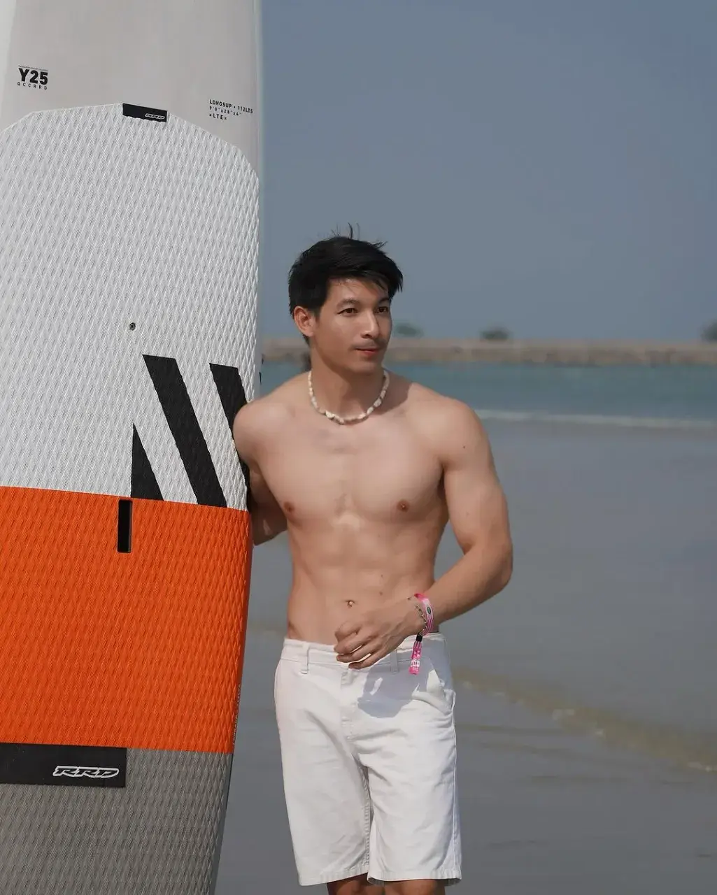 ยั่วให้อยากทำรัก