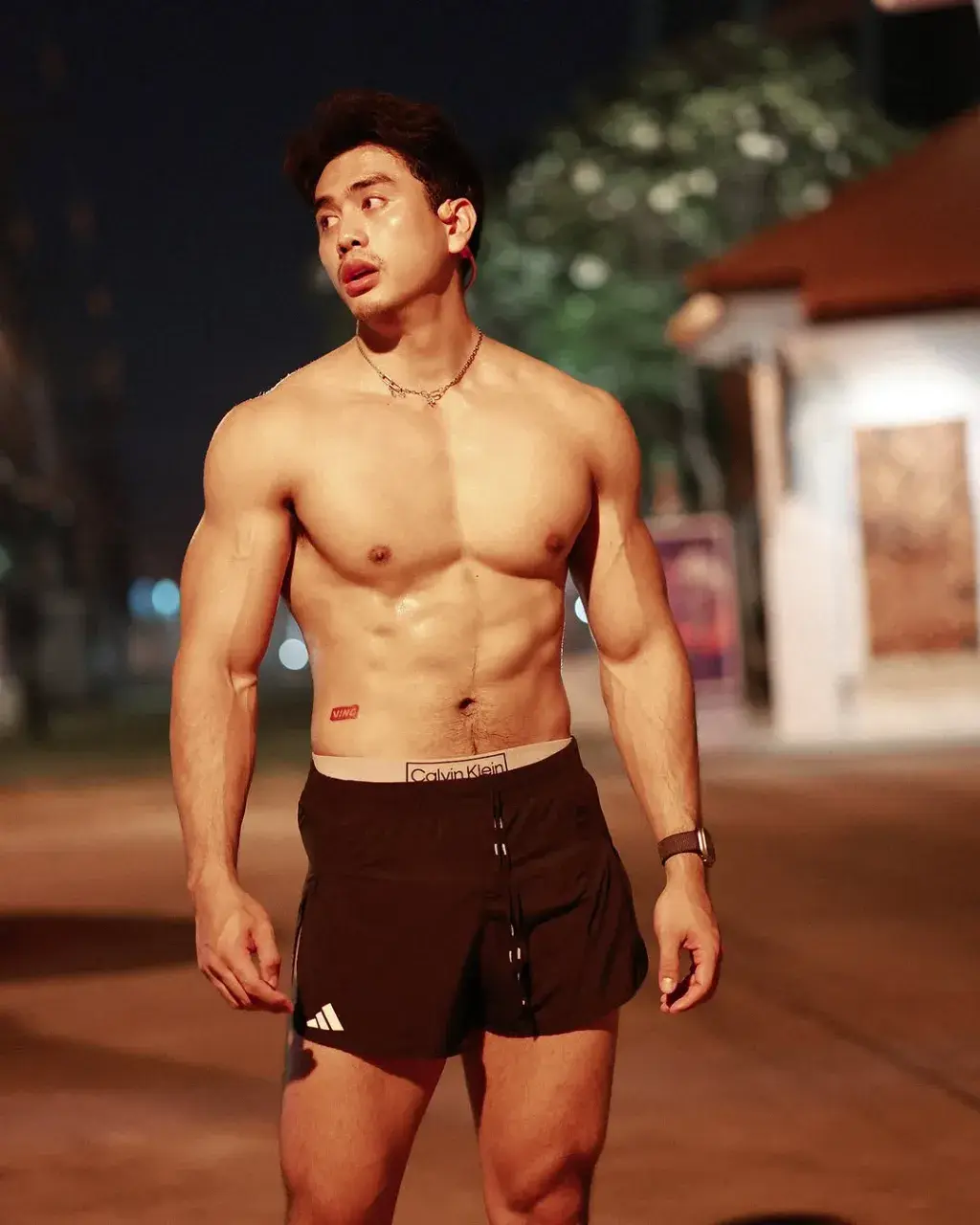 กล้ามแน่นเสร็จ3น้ำ