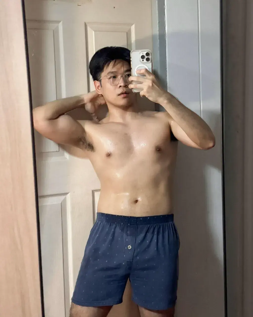 เสียวท้องน้อยรอ